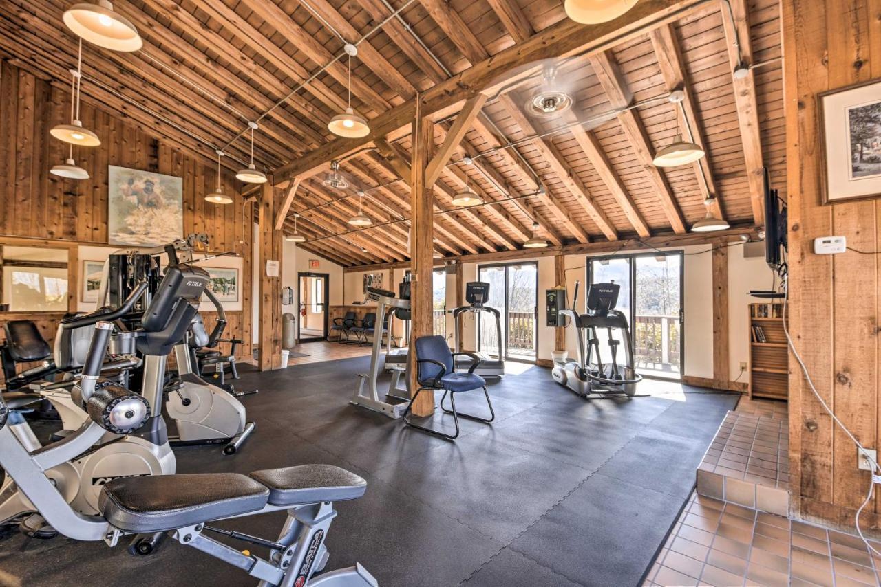 Mountain Condo With Views Near Hiking And Biking! Stowe Ngoại thất bức ảnh